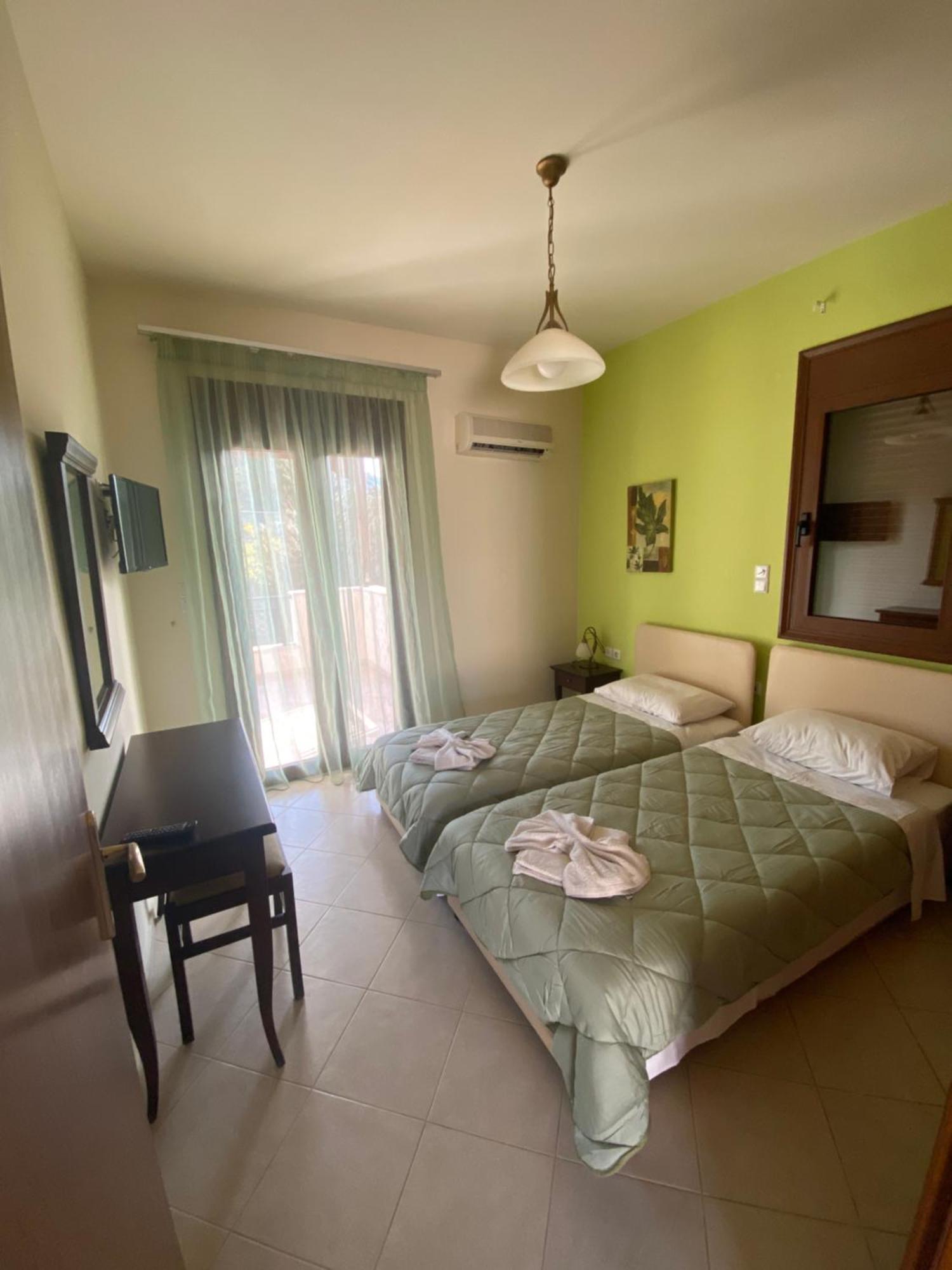 Eligia Villas Mixórrouma Екстериор снимка